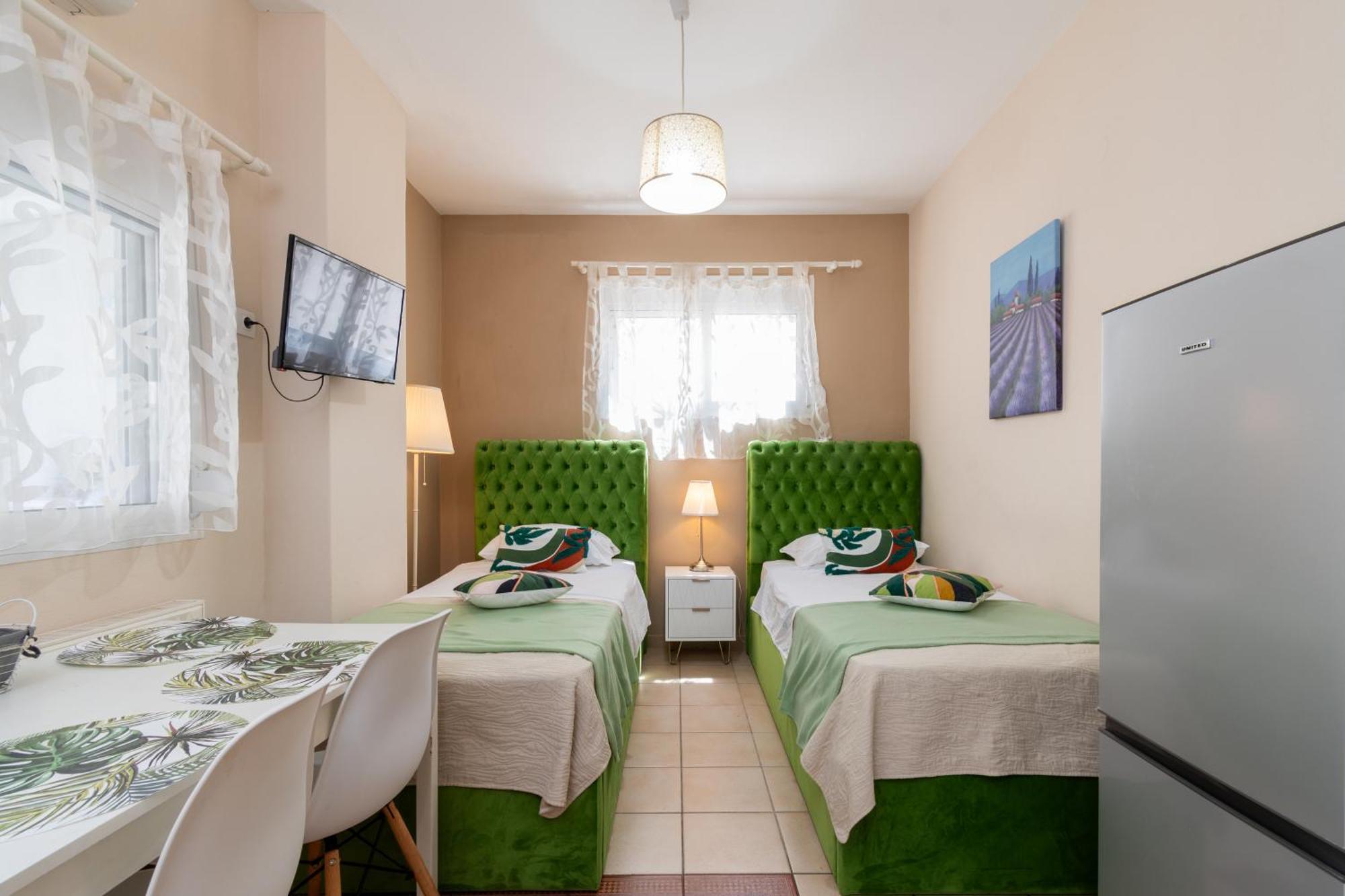 Apartment Family Néos Marmarás
